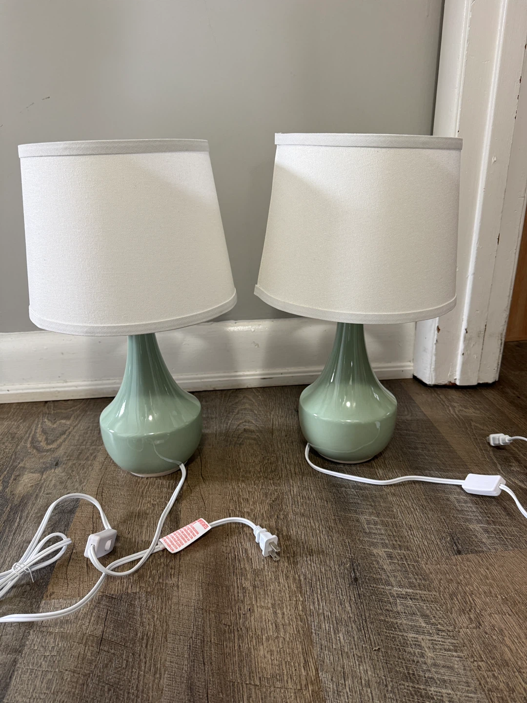 Set of 2 Ceramic Table Lamps with White Fabric Shades - photo 2