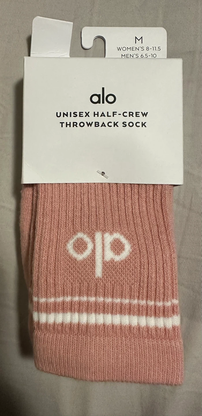 Alo Yoga Unisex Socks - Pink, M (Ad Up = Available)