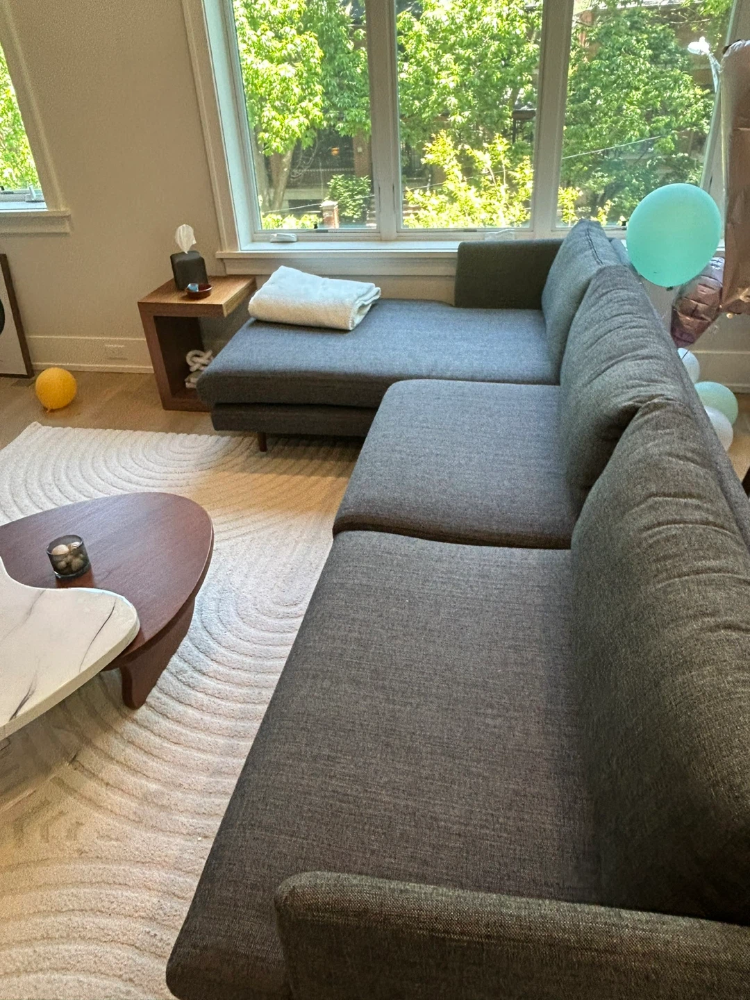 Gray all modern Sectional Sofa in excellent condition - photo 3