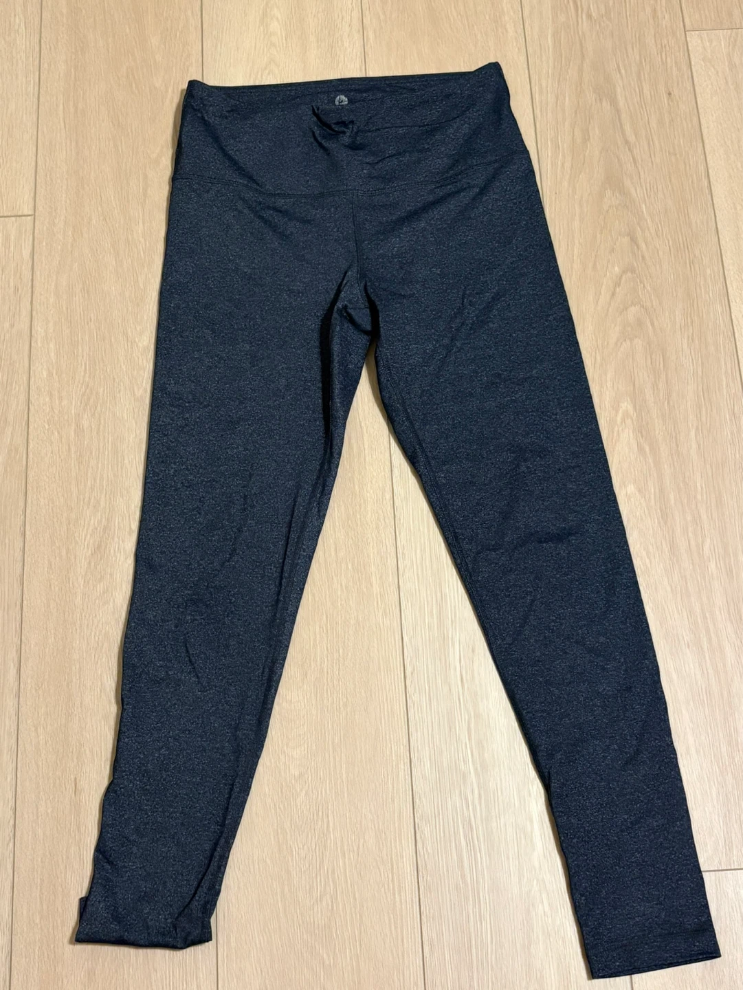 Free grey 90 Degree By Reflex Women's Leggings Size M