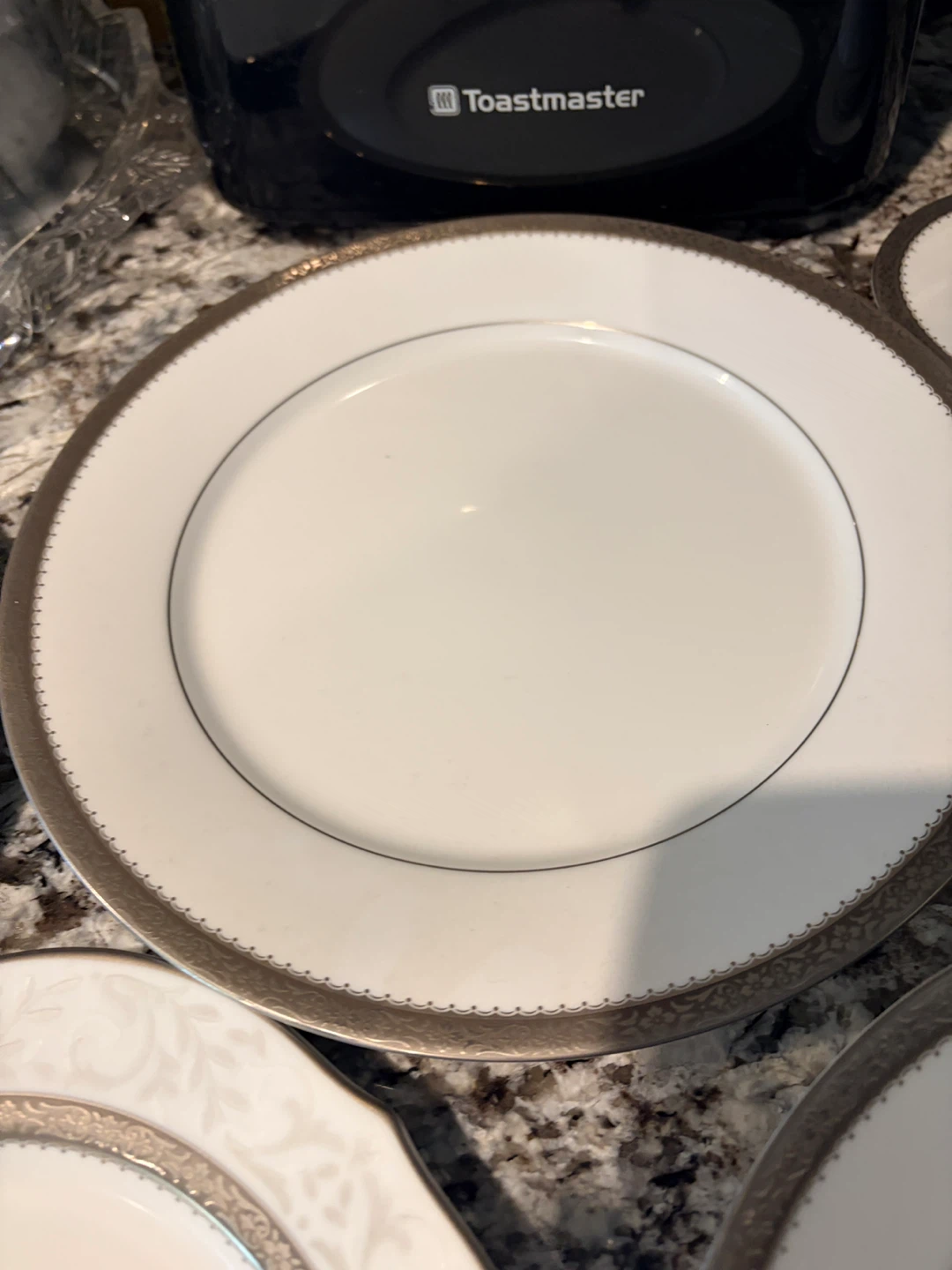 Noritake Essex Platinum Fine China Dinnerware Set
