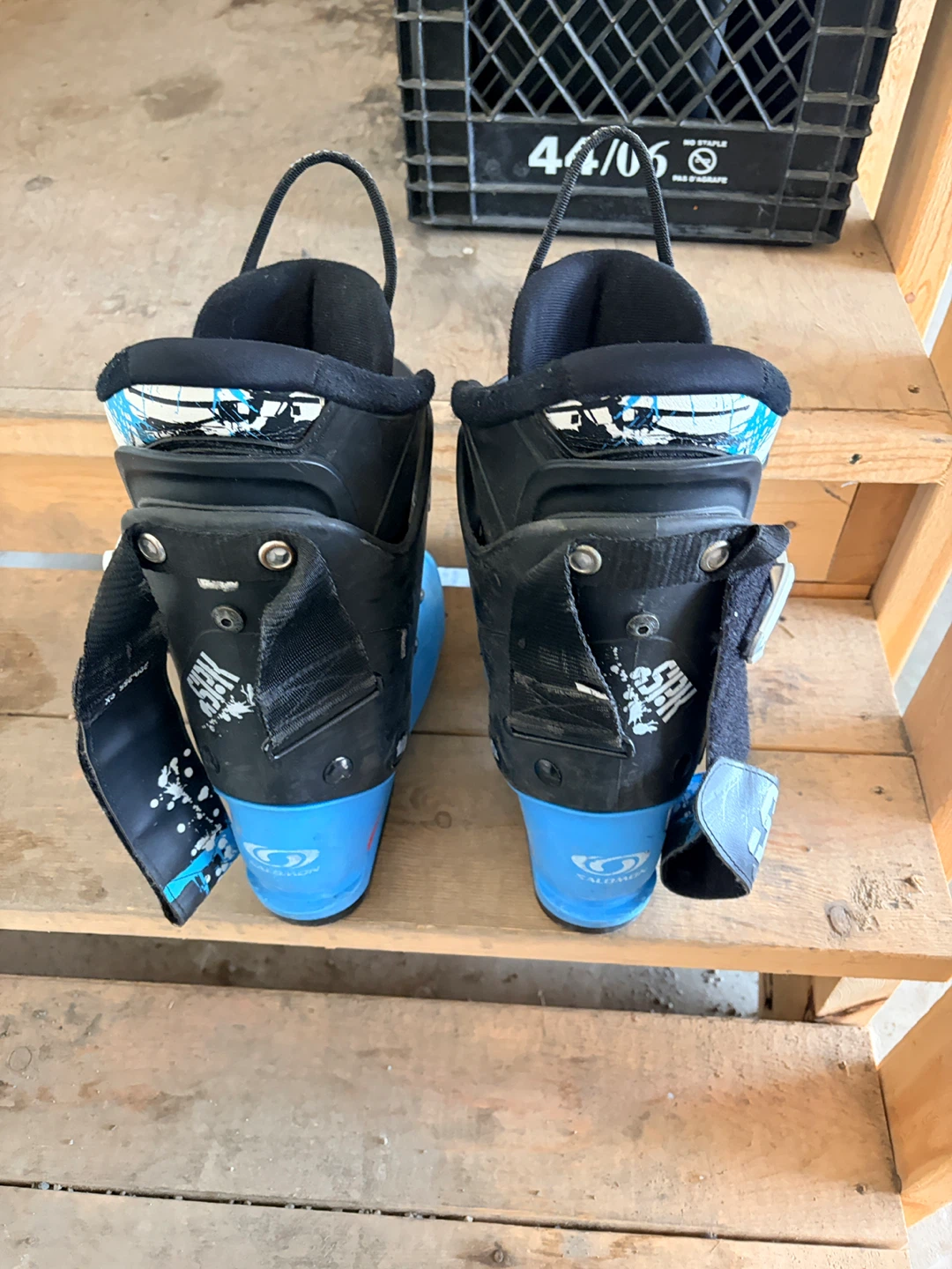 Salomon Ski Boots Size 24-24.5