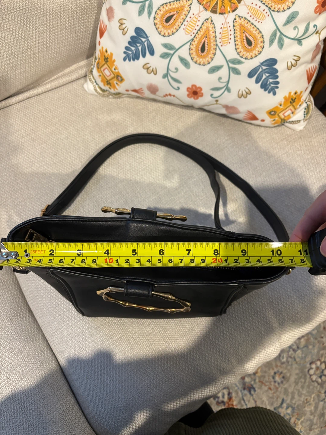 Black Vegan Handbag with metal Handle - photo 4