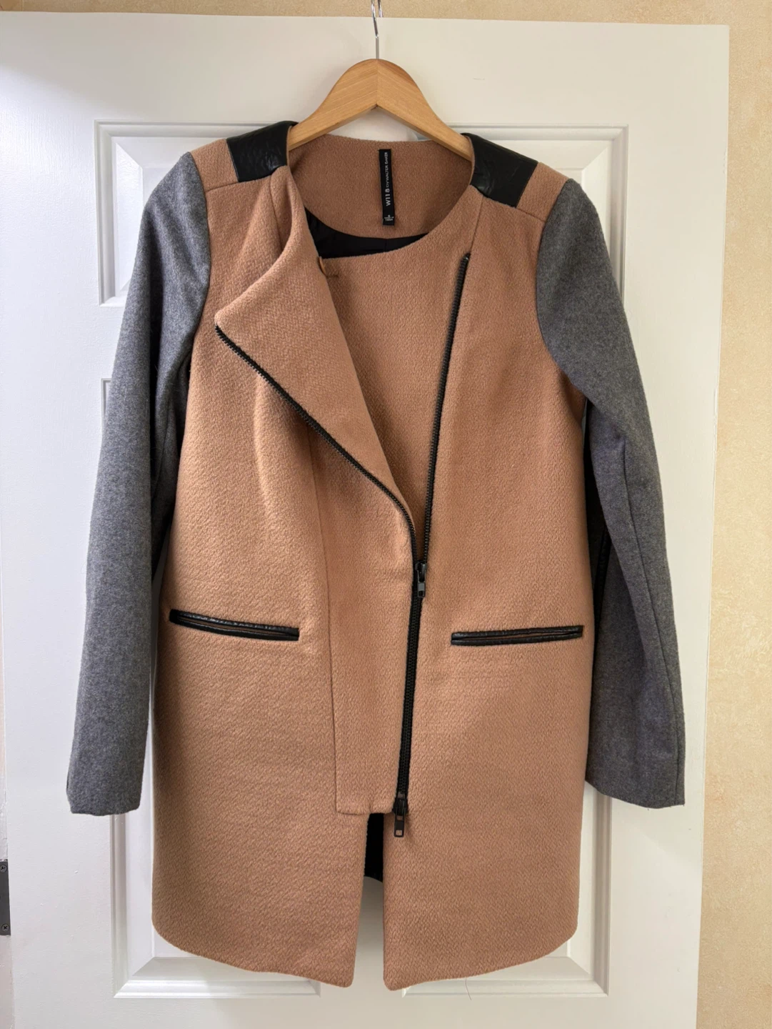 WT18 by Walter Baker Wool Blend Colorblock Coat Size XS