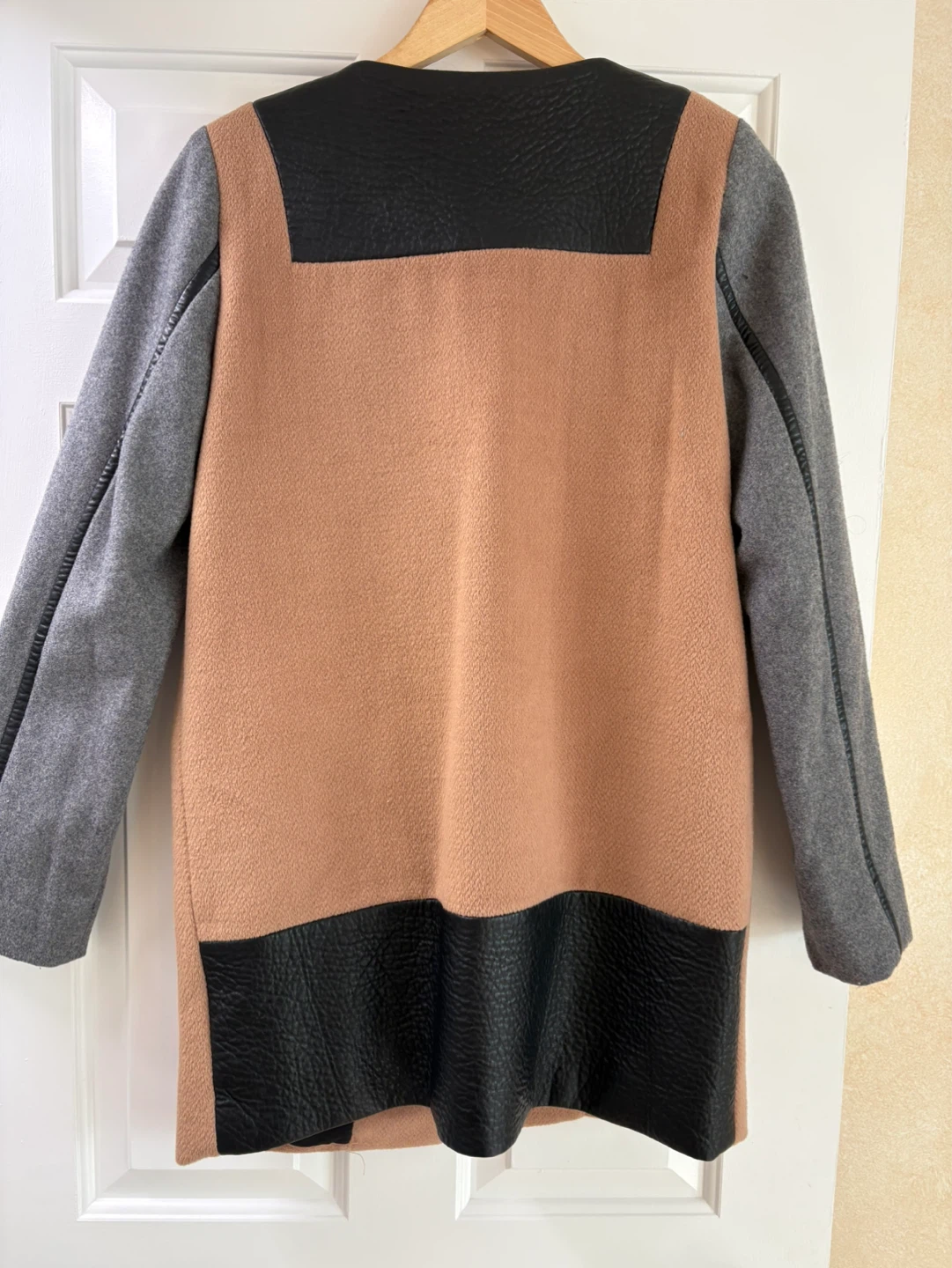 WT18 by Walter Baker Wool Blend Colorblock Coat Size XS - photo 4
