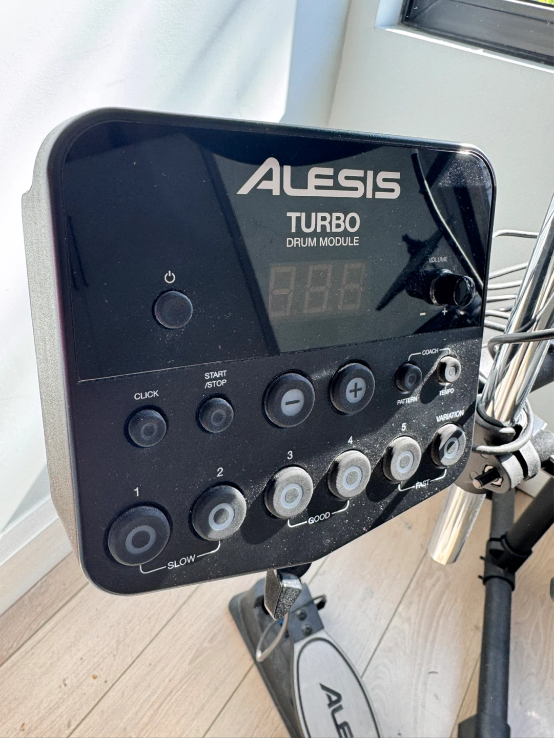 Alesis Turbo Electronic Drum Kit