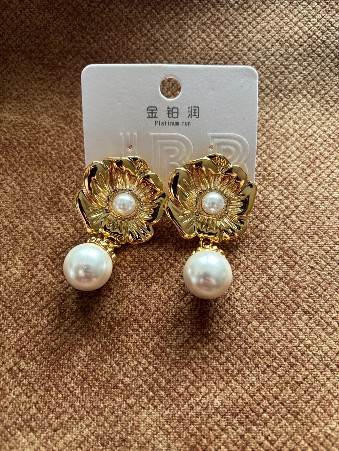 Gold Flower Pearl Dangle Earrings