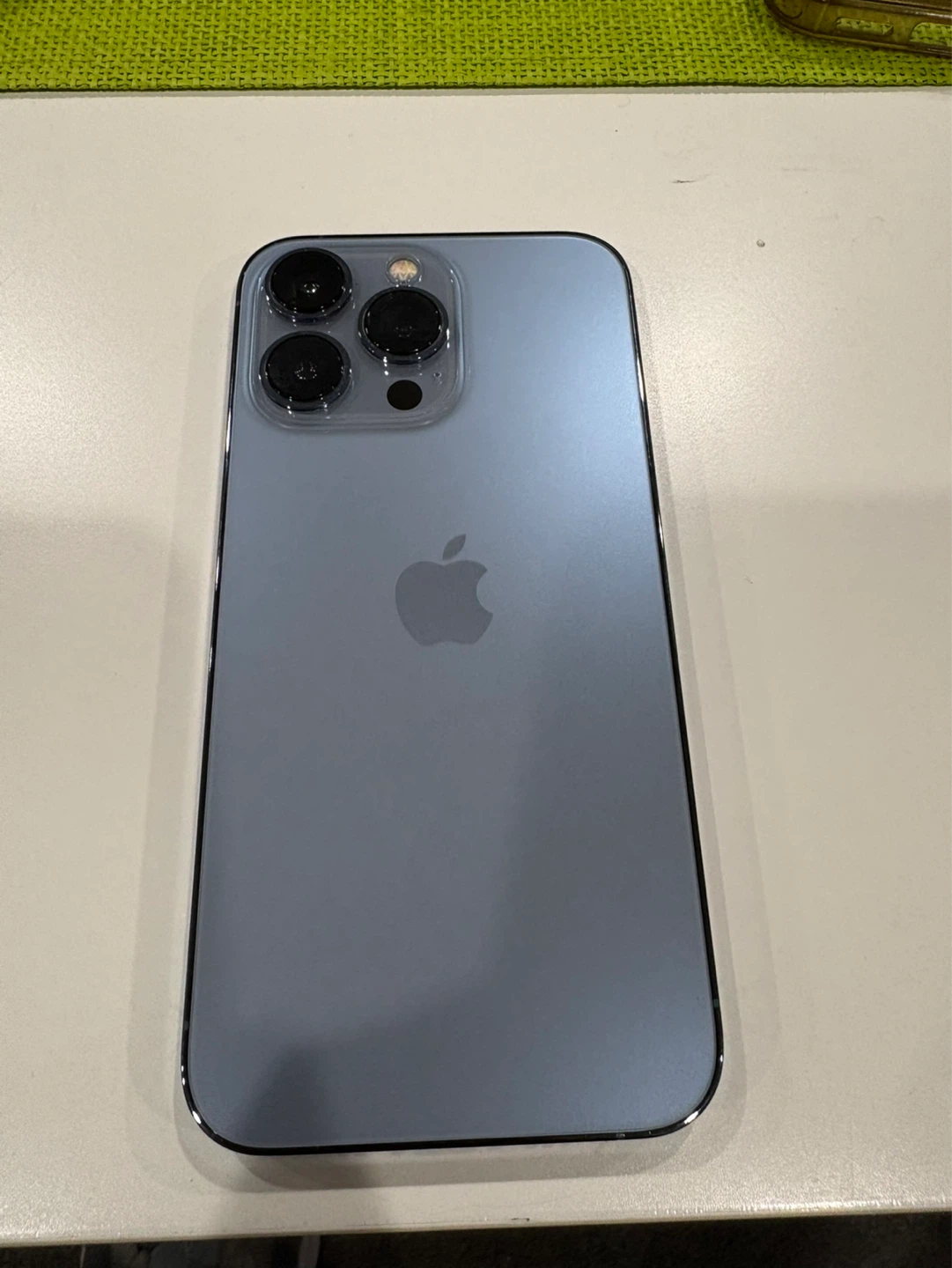 iPhone 13 Pro (256 GB)