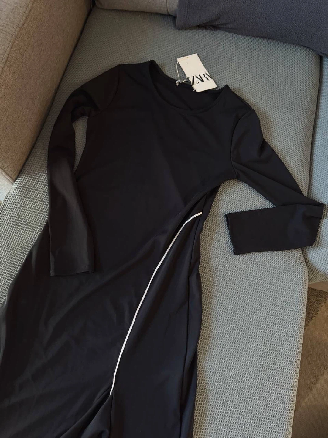 ZARA Elegant Black Midi Dress with Ruffle – Size S - photo 5