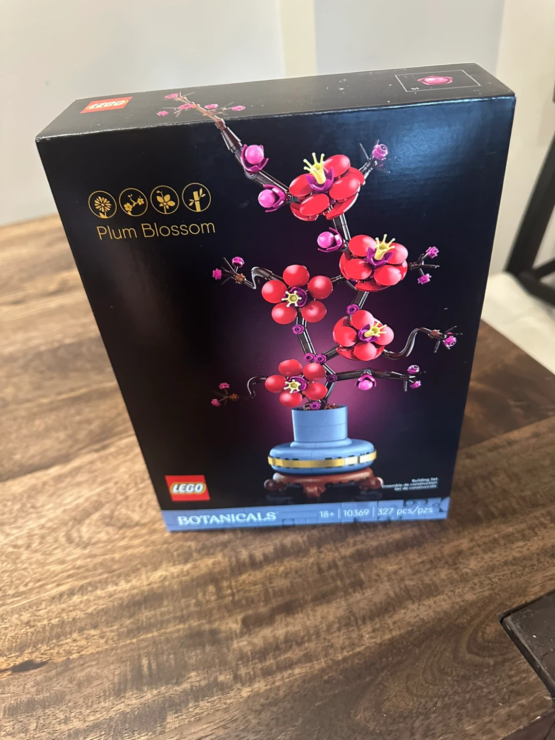 LEGO Botanicals Plum Blossom Set 10369 - photo 2
