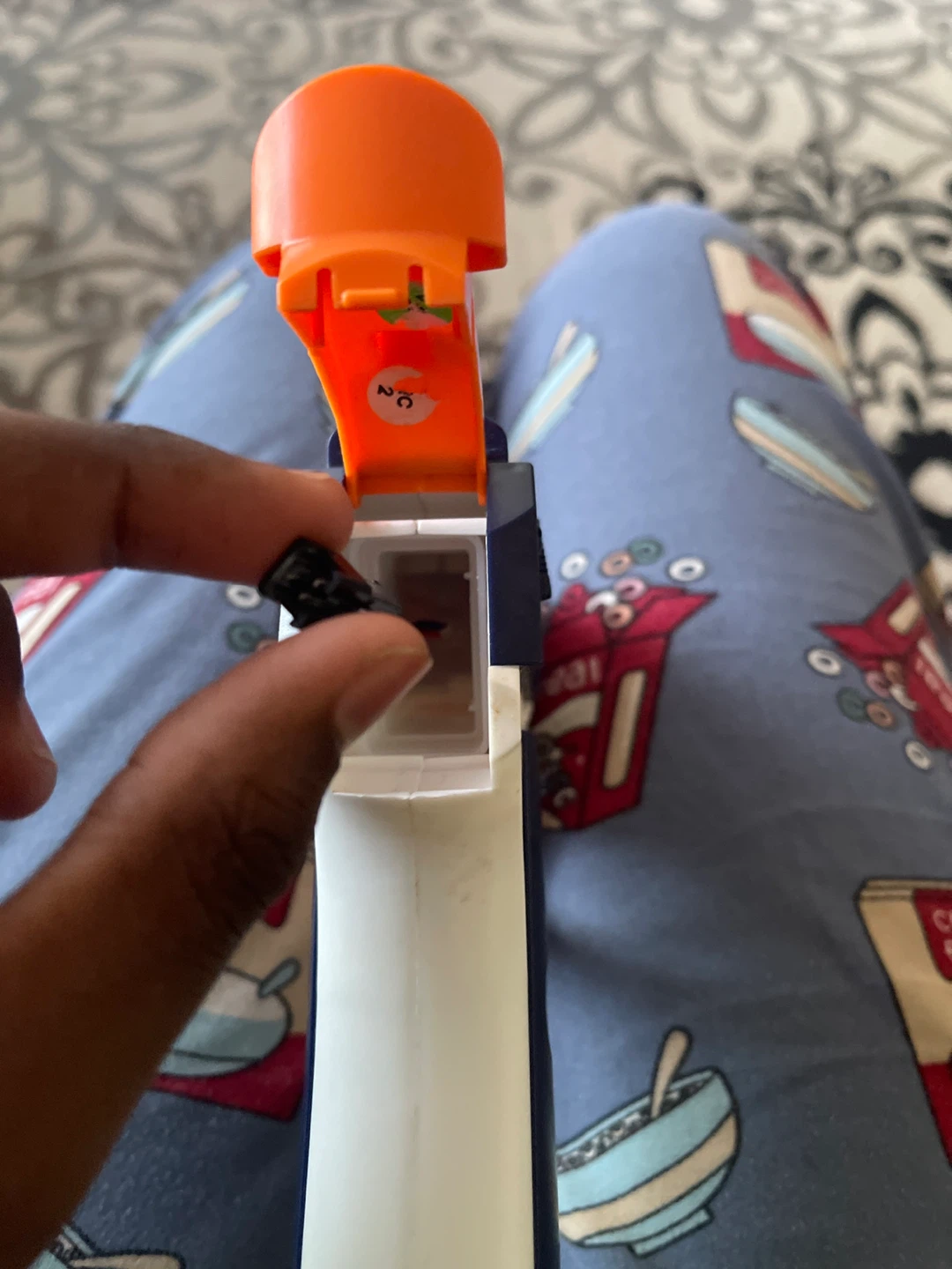 Toy Blaster with Battery and USB Charger - photo 4