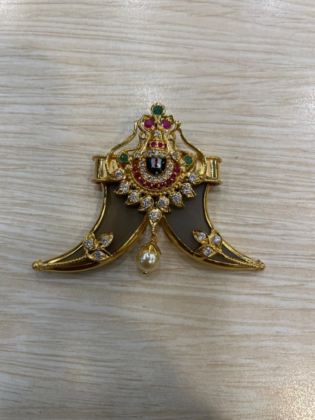 customised Gold Ornaments - photo 5