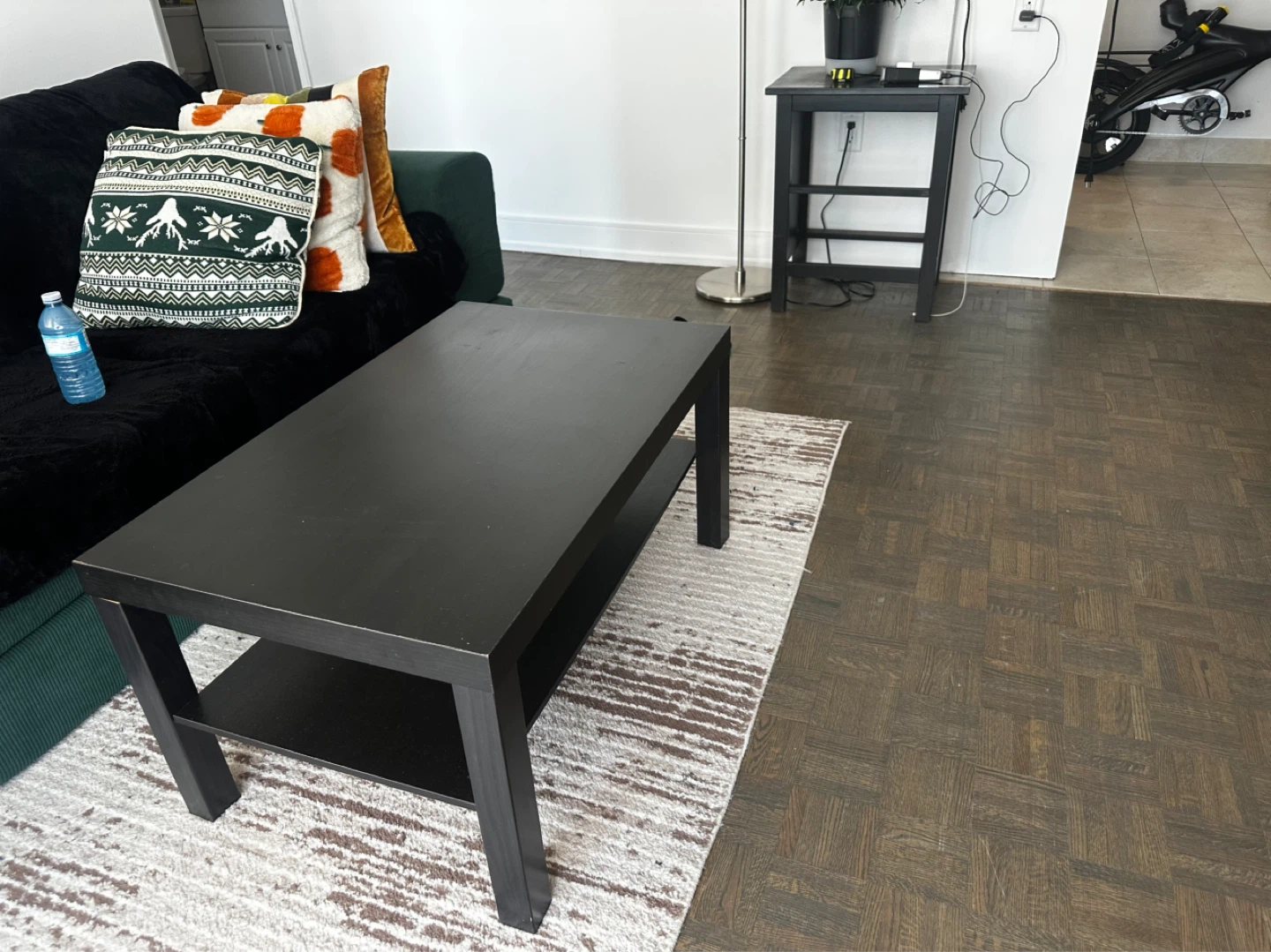 Black coffee table with shelf - photo 2
