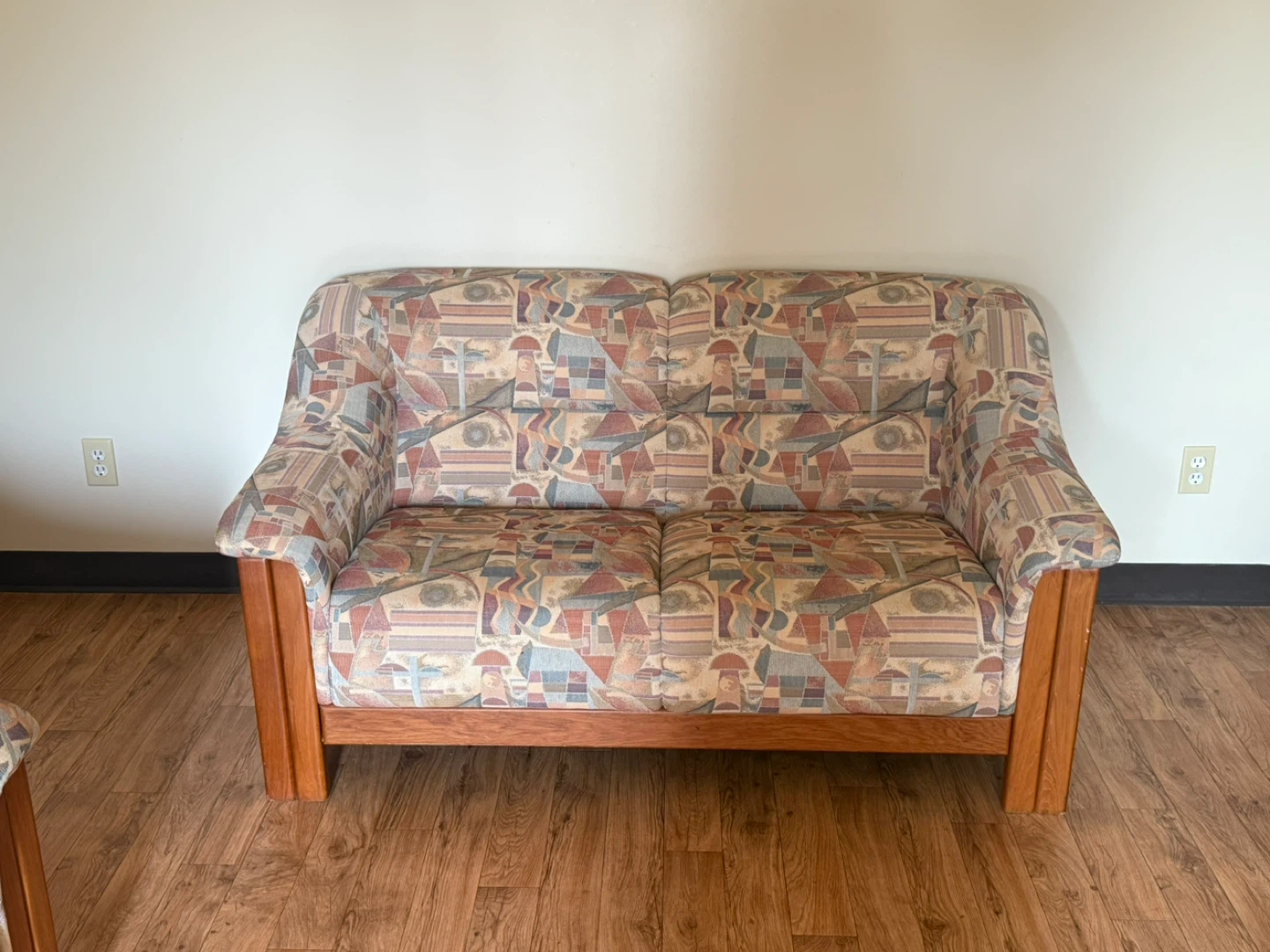 Beautiful Vintage Sofa Set for Sale