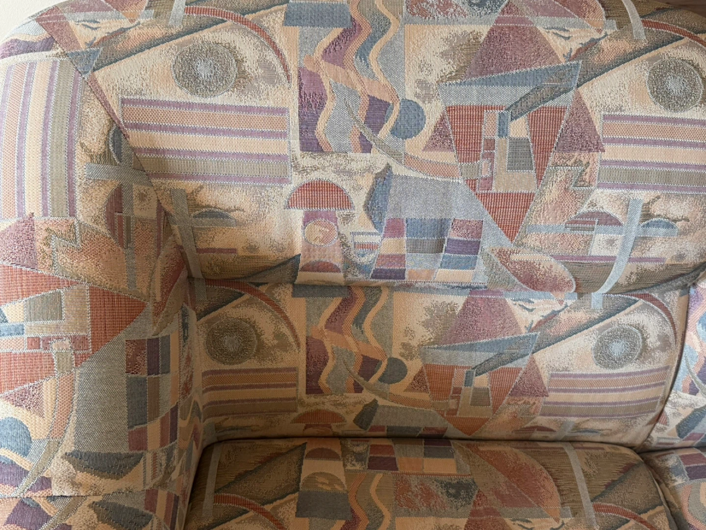 Beautiful Vintage Sofa Set for Sale - photo 4