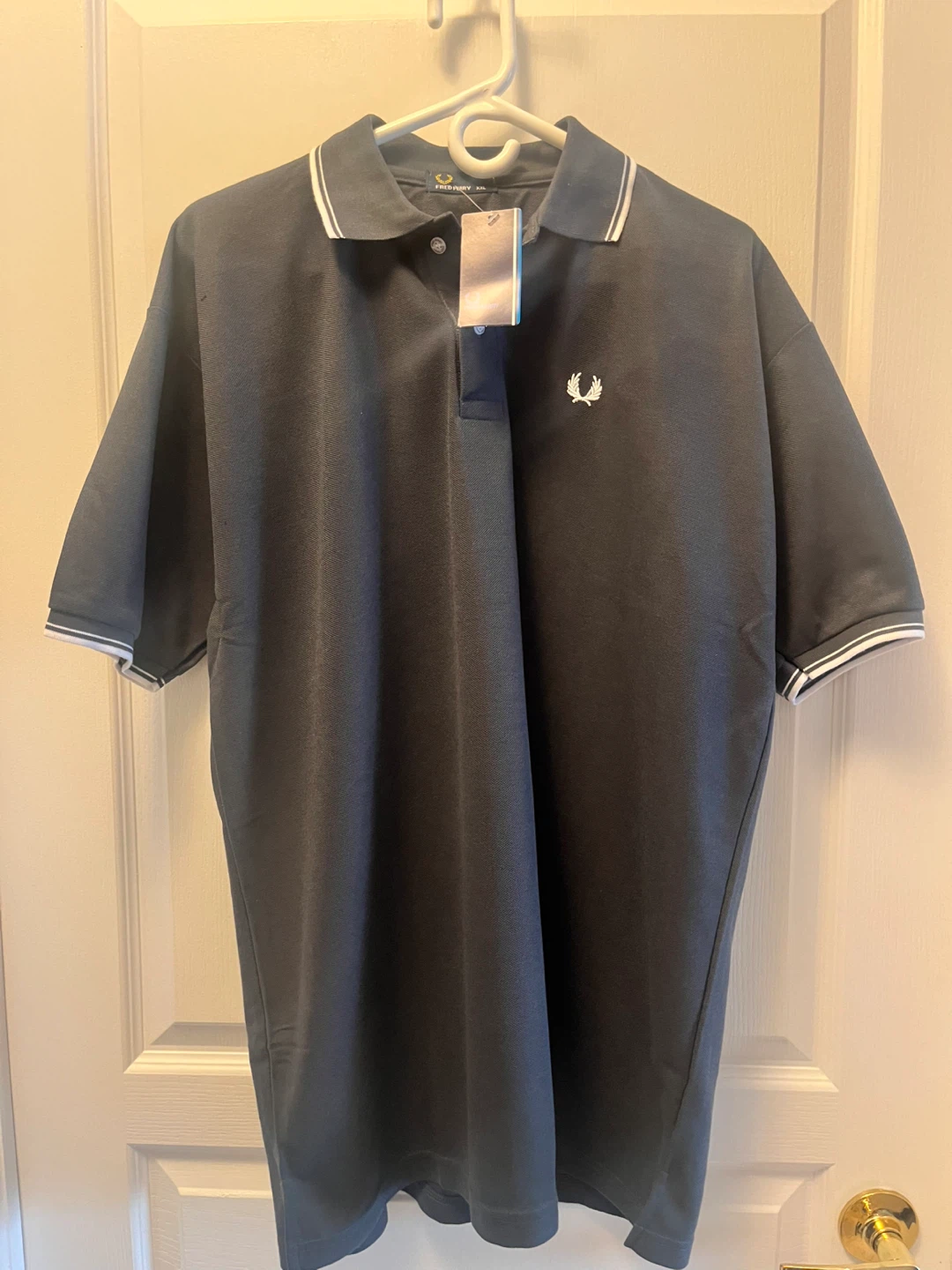 Fred Perry XL new with tags