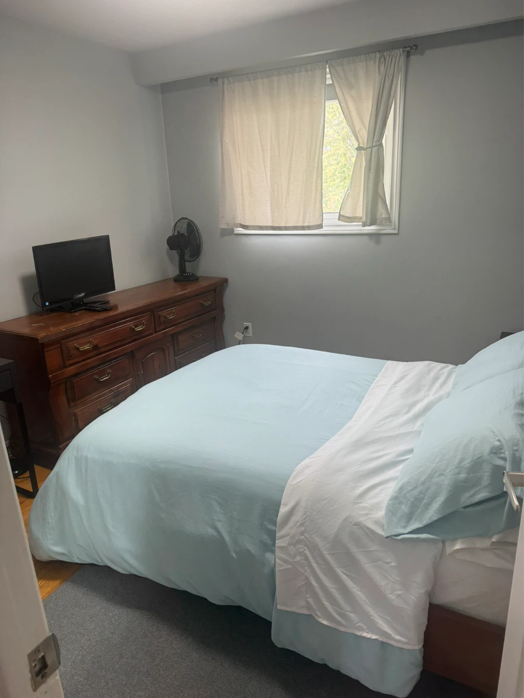 Private room for rent - photo 2