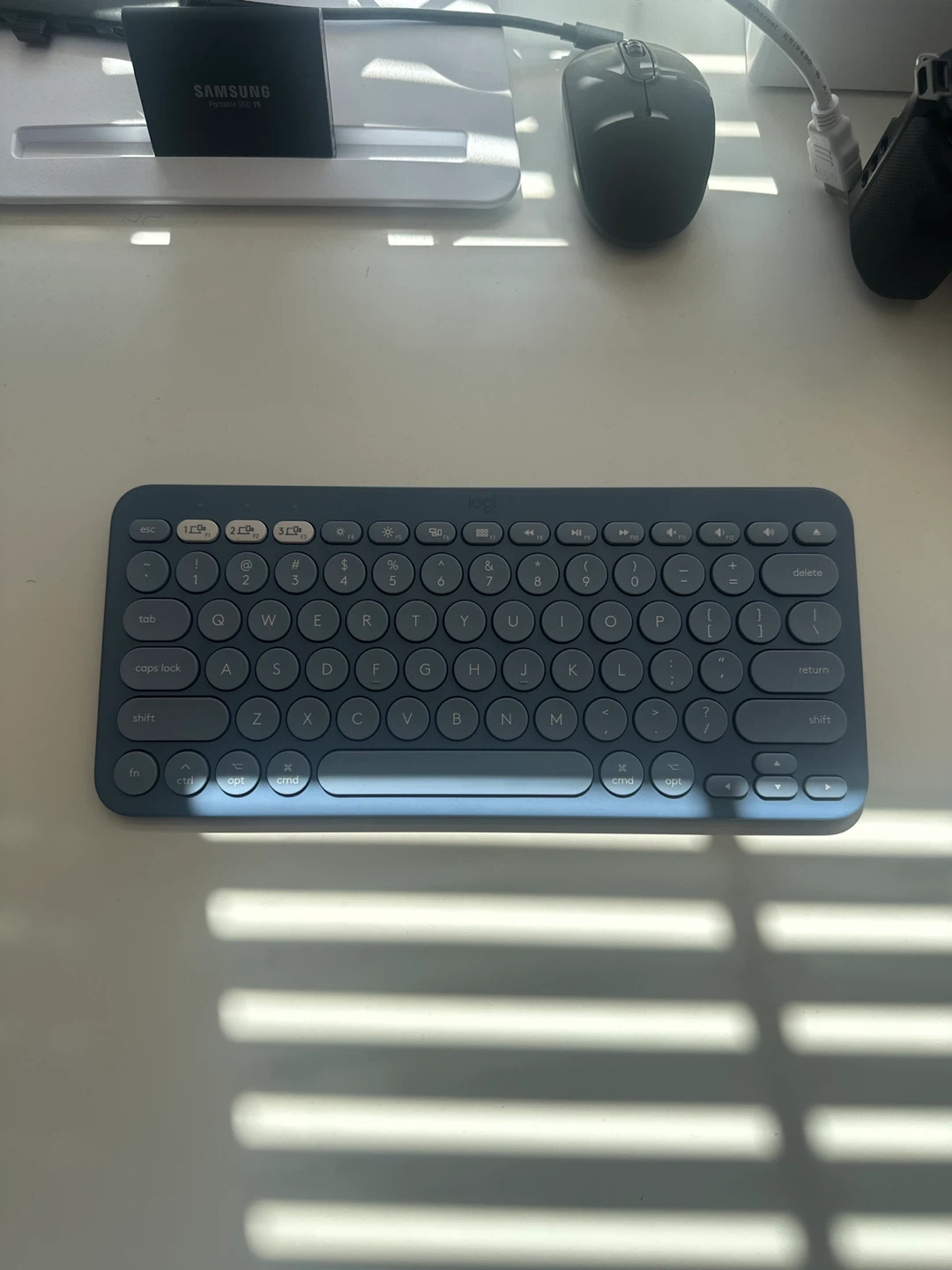 Logitech K380 Bluetooth Keyboard - Blue