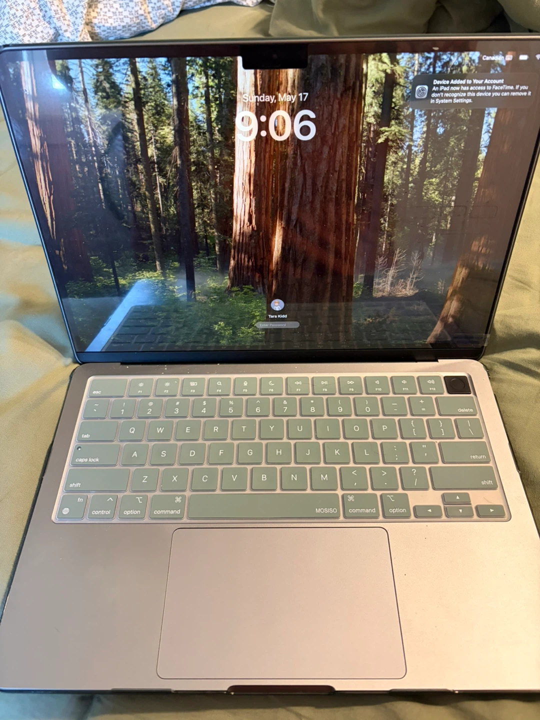 Apple MacBook Air M2 2022 - photo 3
