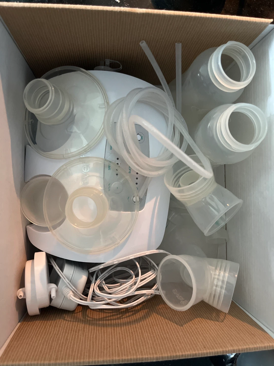 Evenflo Breast Pump with Accessories