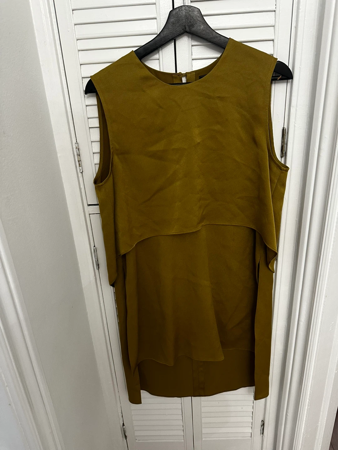 BCBGMAXAZRIA  Layered Top - Size M