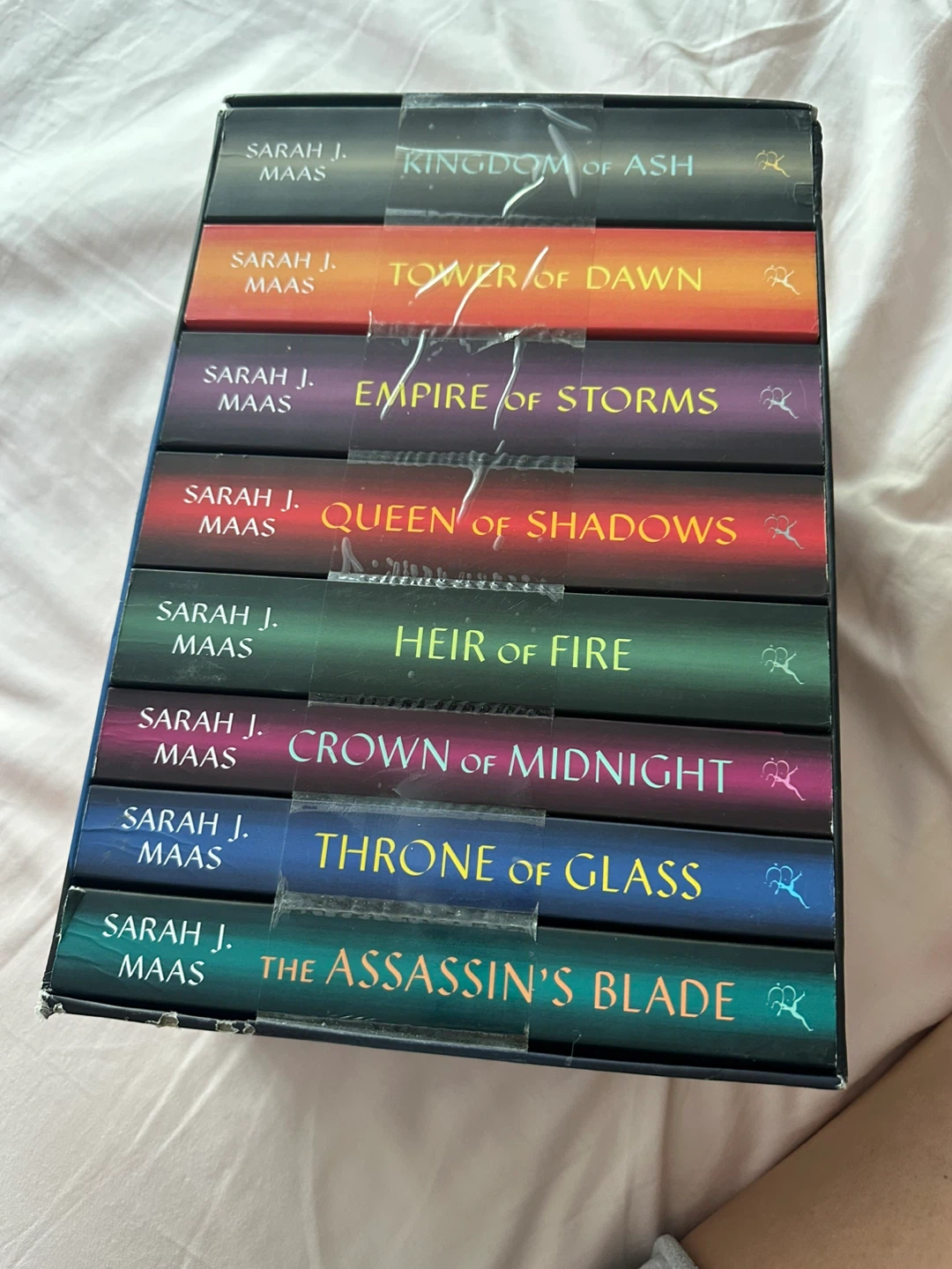 Sarah J. Maas Throne of Glass Complete Collection Box Set - photo 2
