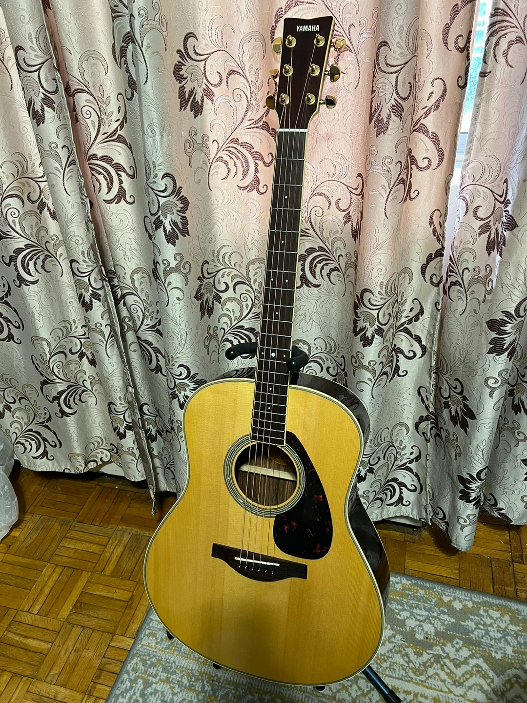 Yamaha Electric Acoustic Guitar LL6  with Gig Bag - photo 4