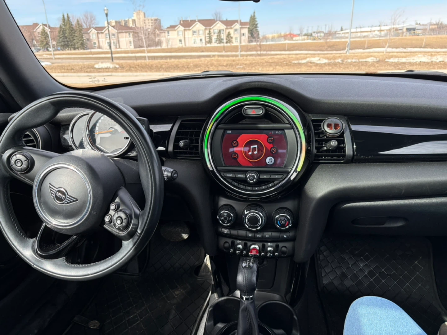 Mini Cooper 2 Door Hatchback - photo 3