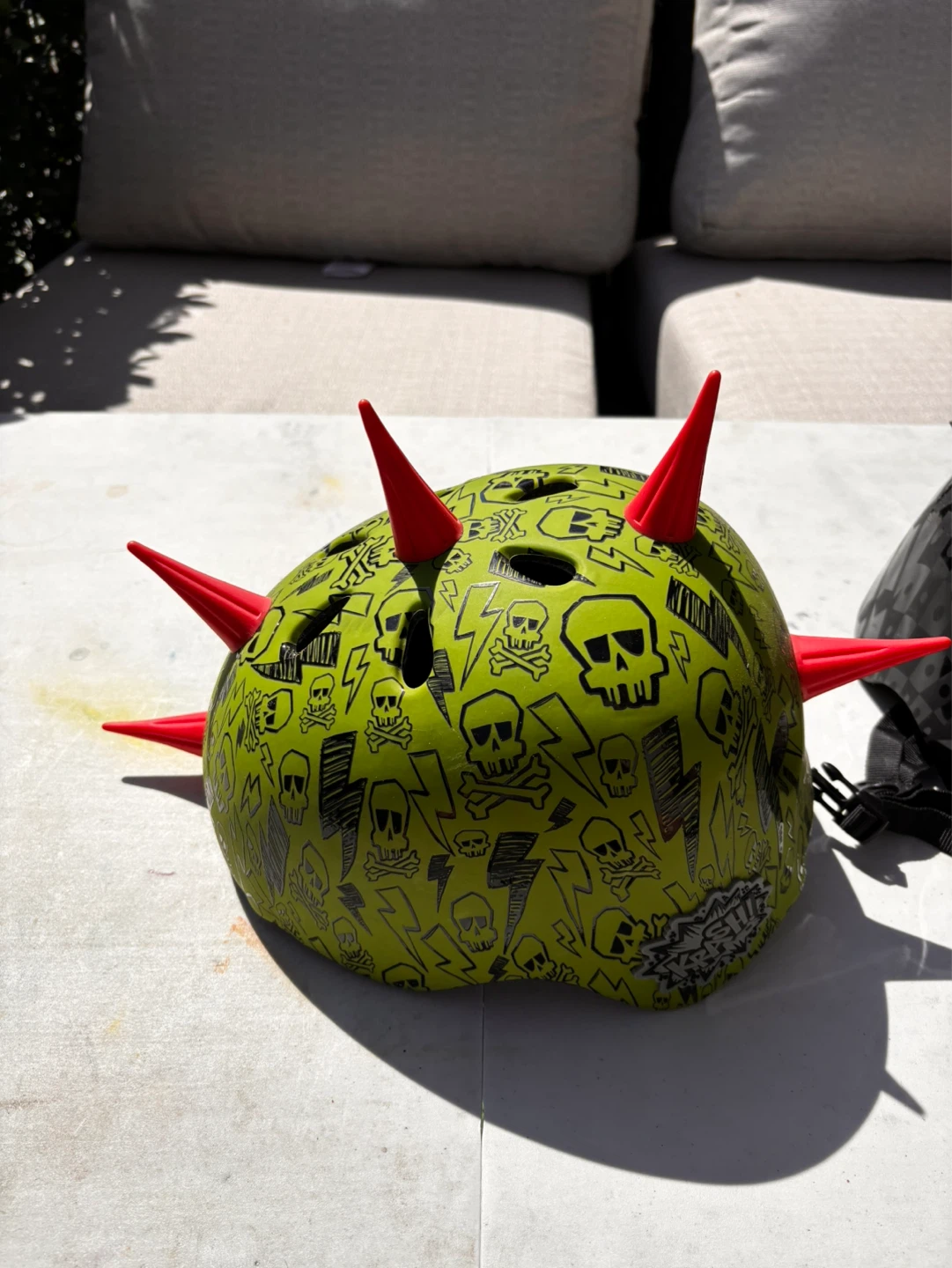 Kids' Spiked Bike Helmet - Size M - photo 4