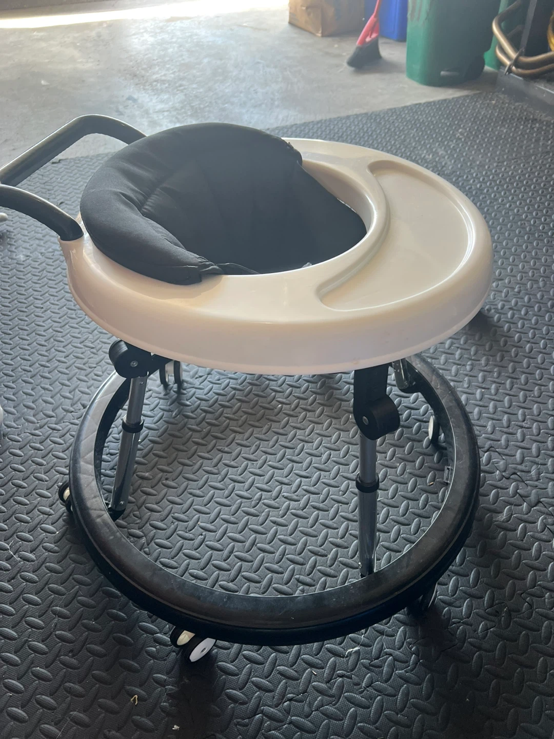 Baby Walker - photo 2