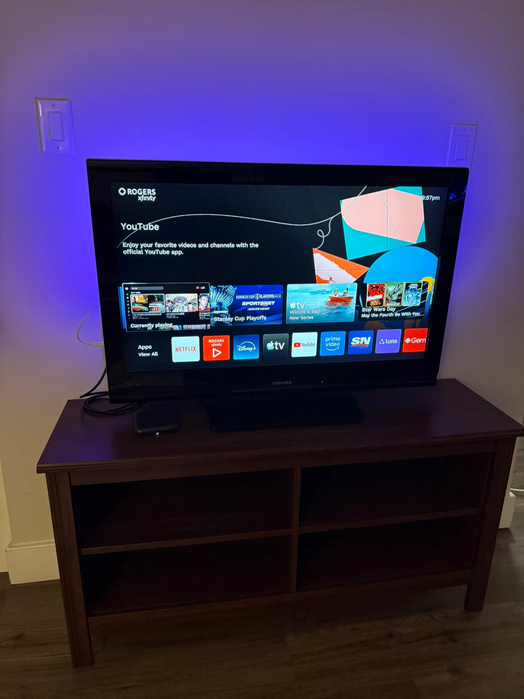 42" Toshiba Flat Screen TV - photo 2