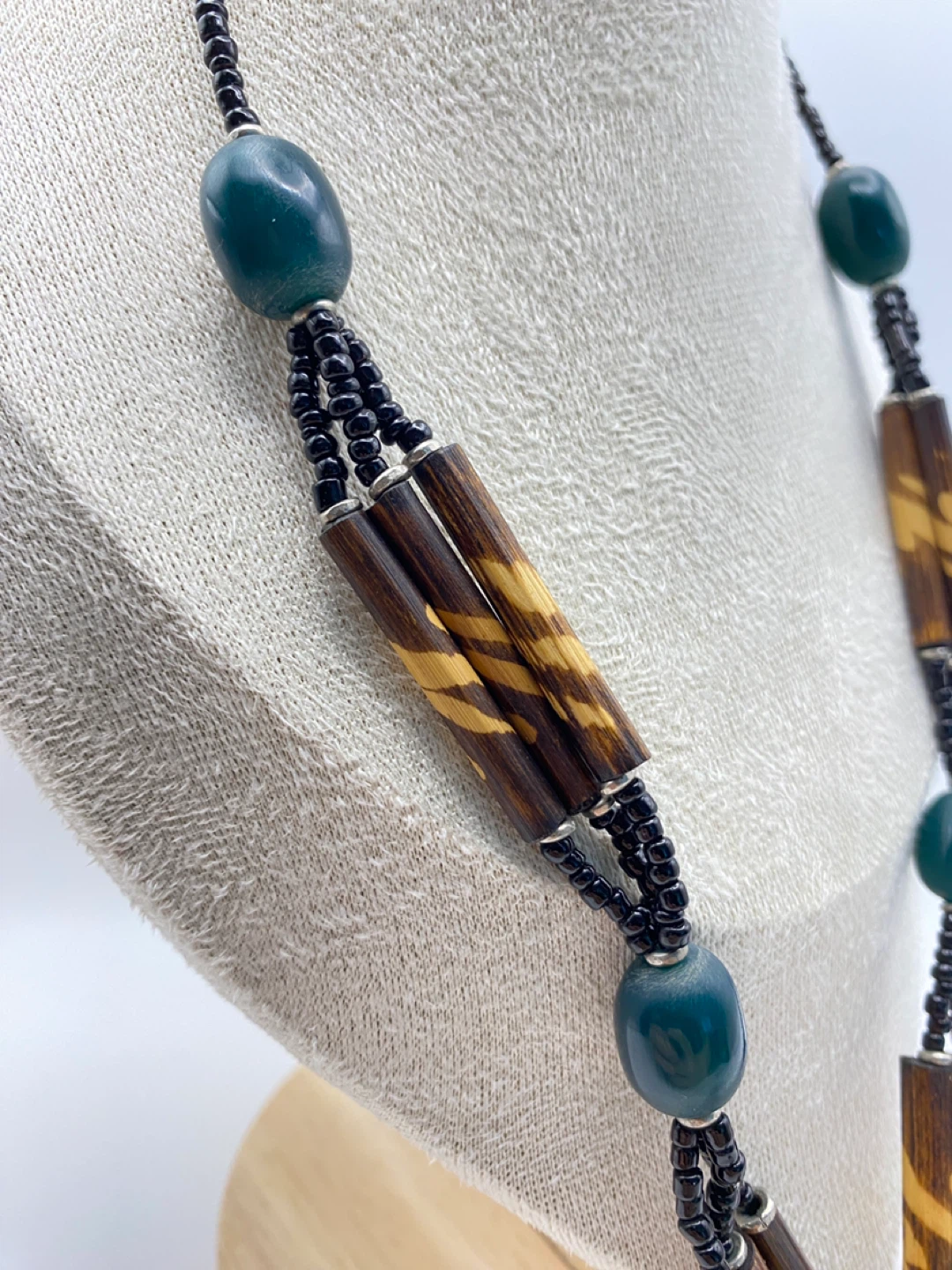 Beaded Necklace with Wood and Green Stone Beads - photo 3