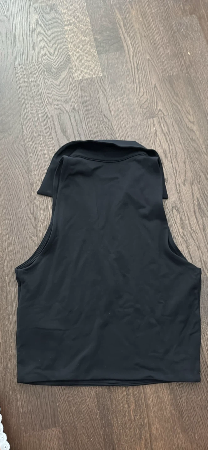 (XS) Babaton Contour Sleeveless Polo Top - photo 5