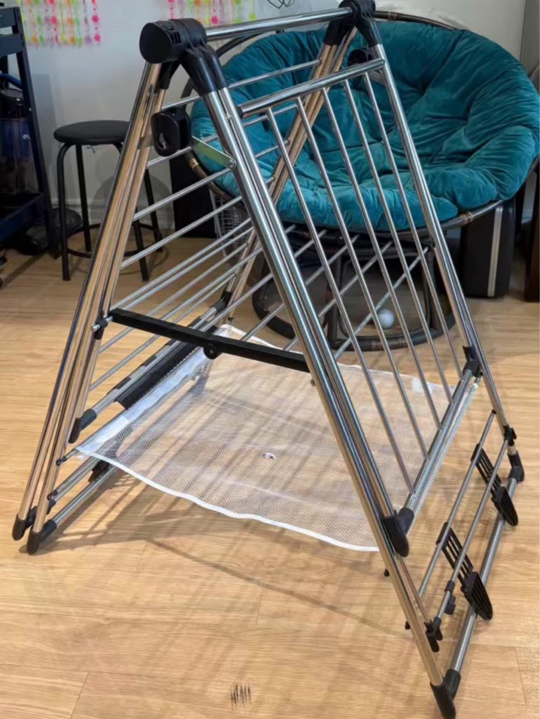 FOLDABLE CLOTHES DRYING RACK with top hanging bar - photo 2