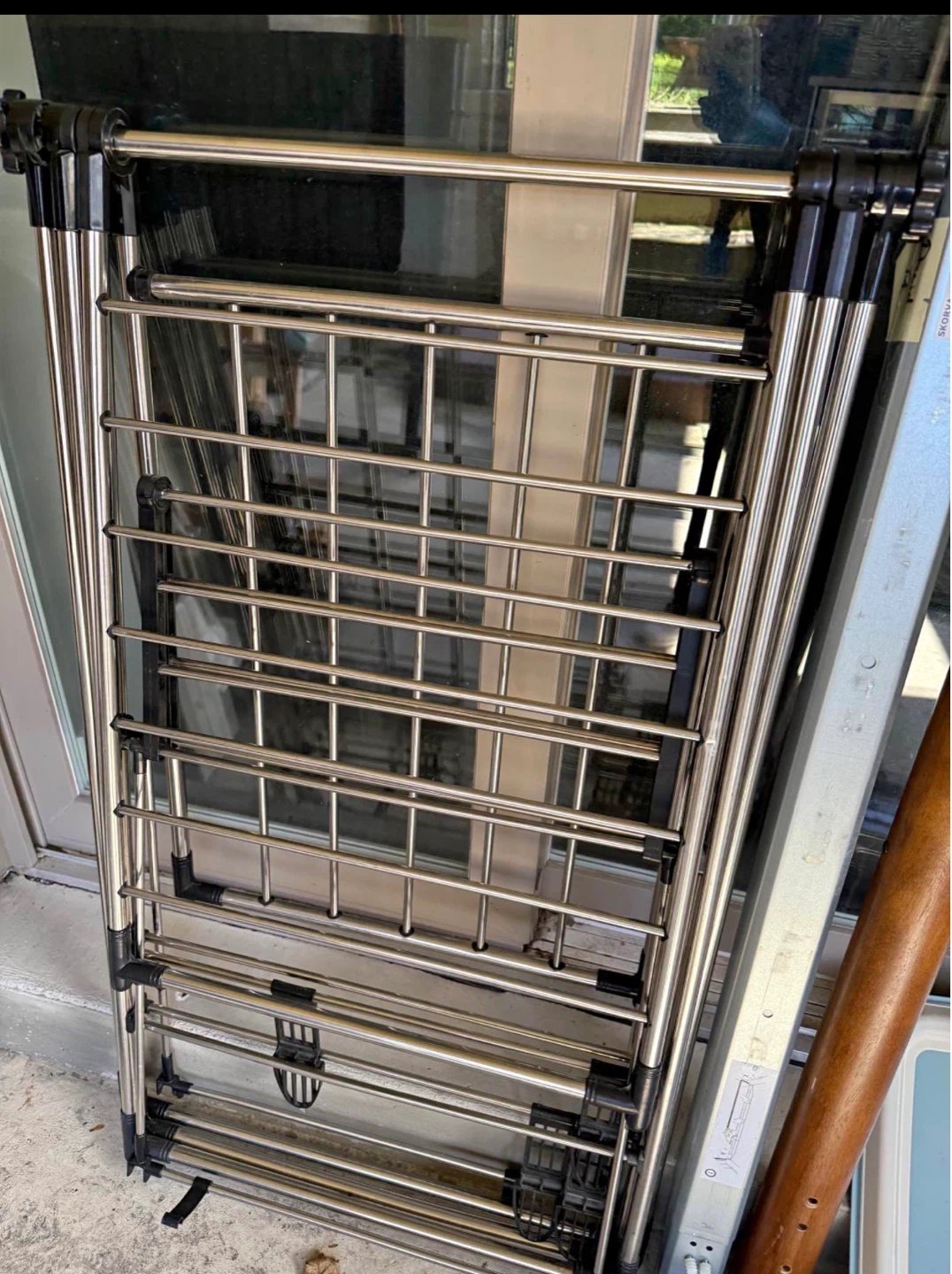 FOLDABLE CLOTHES DRYING RACK with top hanging bar - photo 4