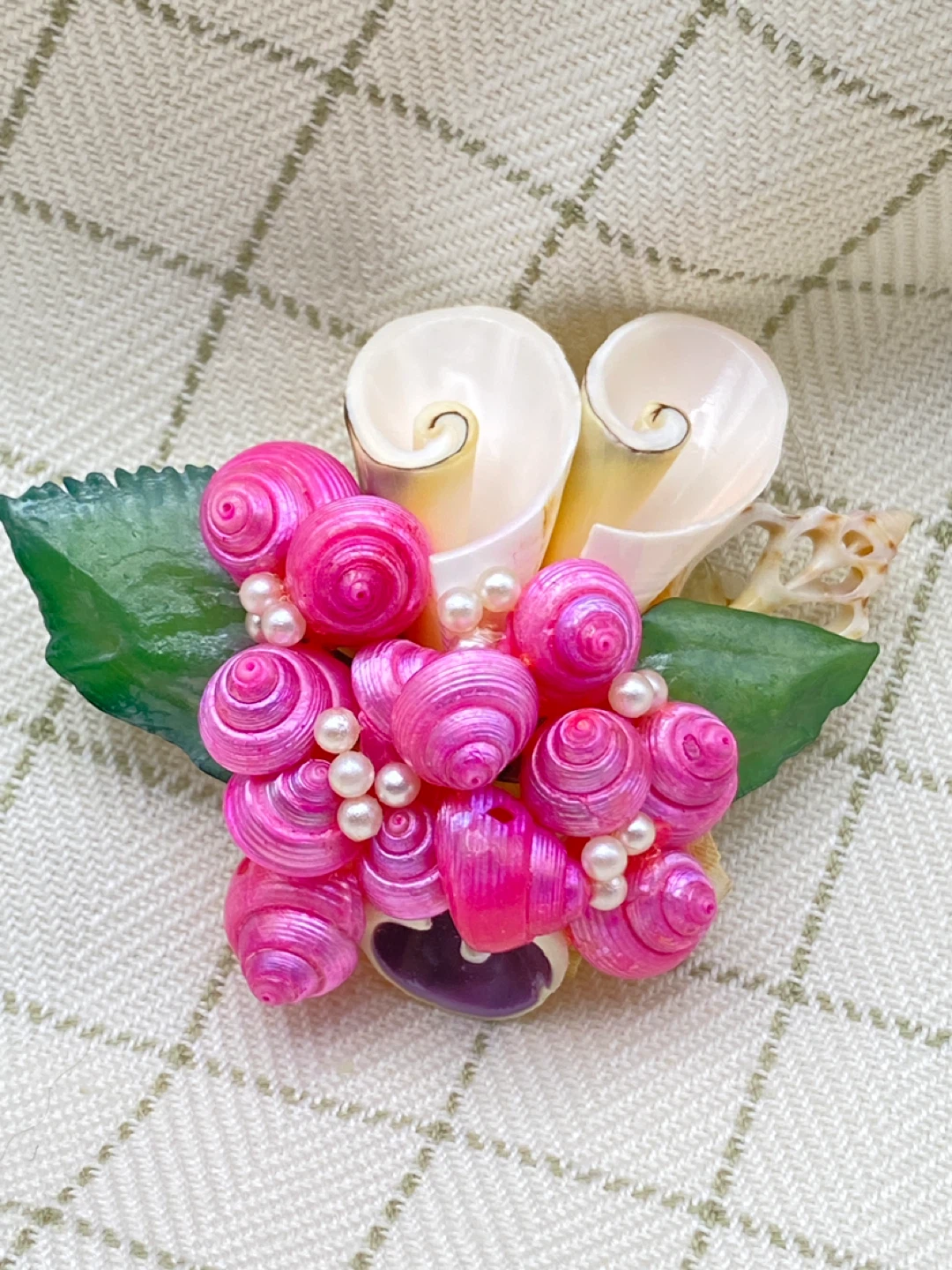 Handmade Seashell Brooch with Pearls - photo 2