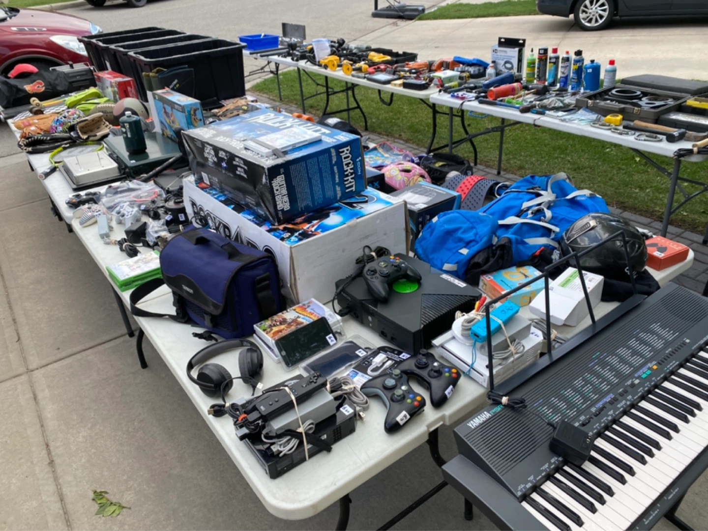 Garage sale Sunday May 17 9-6. 113 Pantego bay NW - photo 2