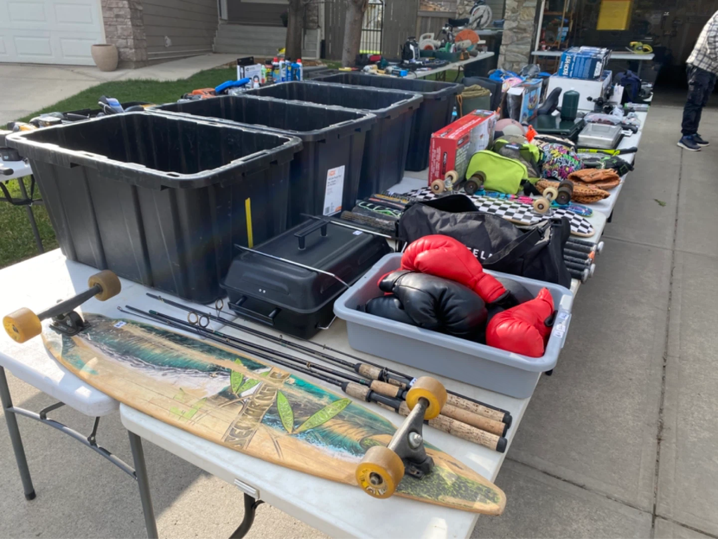 Garage sale Sunday May 17 9-6. 113 Pantego bay NW - photo 5