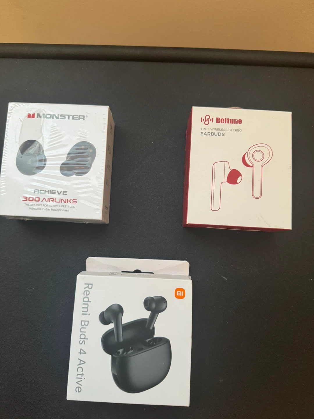 Bluetooth Earbuds for Sale! (Check Description)