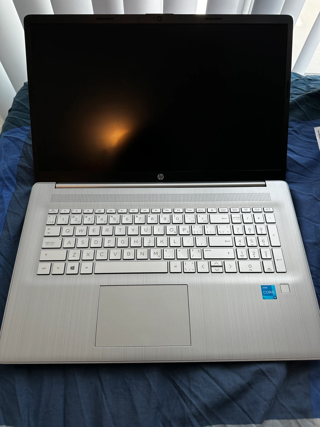 HP Laptop - Silver - photo 4