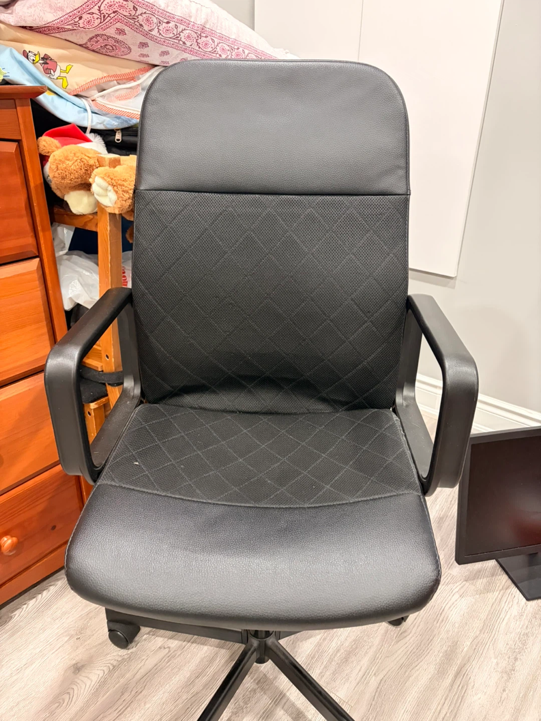 Black Office Chair