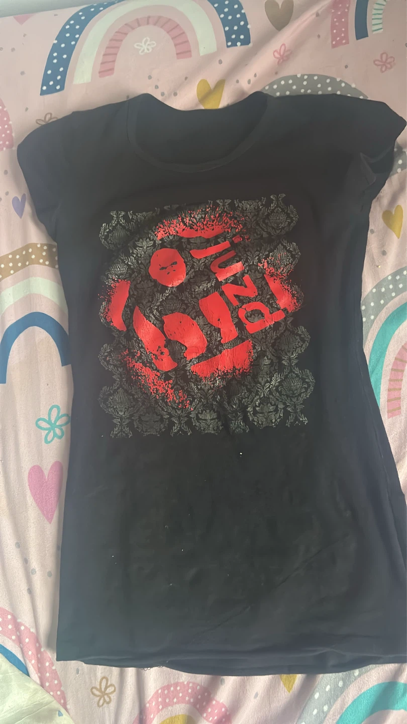 Black "Jouez" Graphic T-Shirt