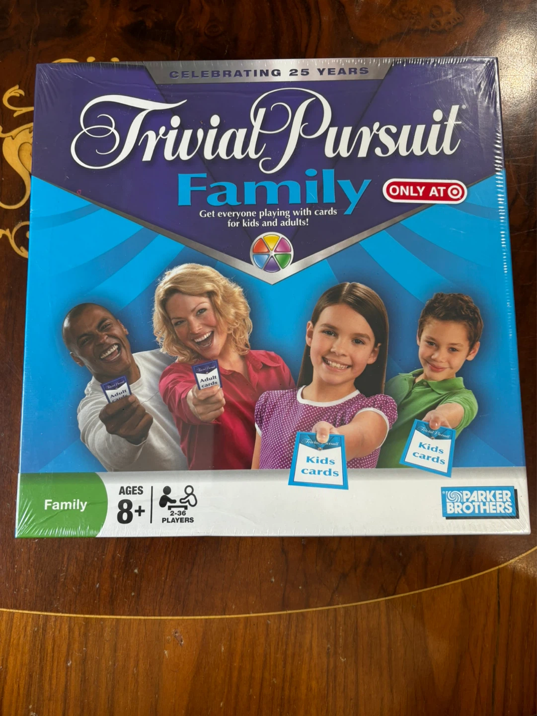 Trivial Pursuit Family Edition Board Game