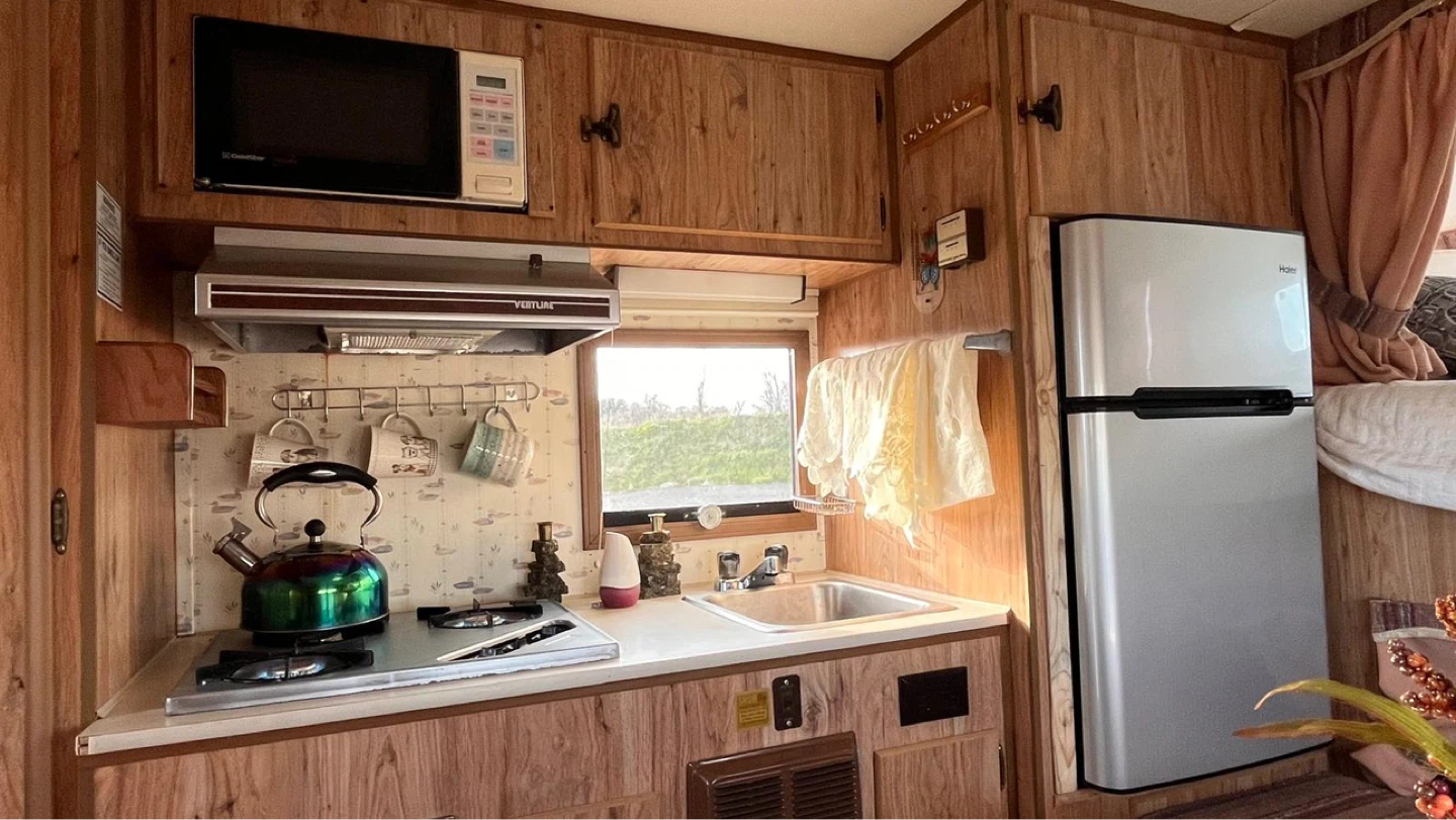 Unique Hide away camp trailer with storage $5000 firm - photo 4