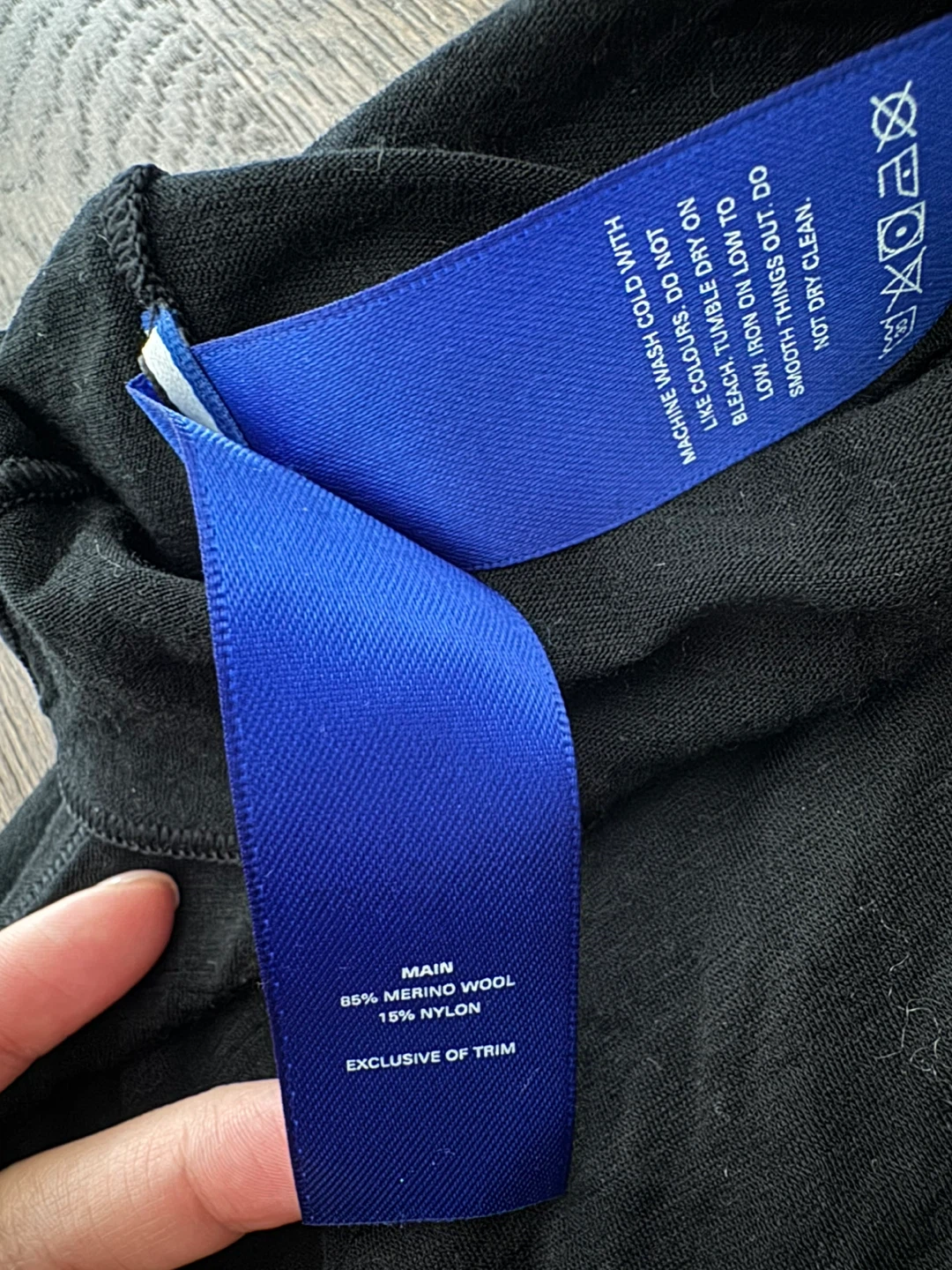 (S) Kit and Ace Black Merino Wool Turtleneck - photo 4