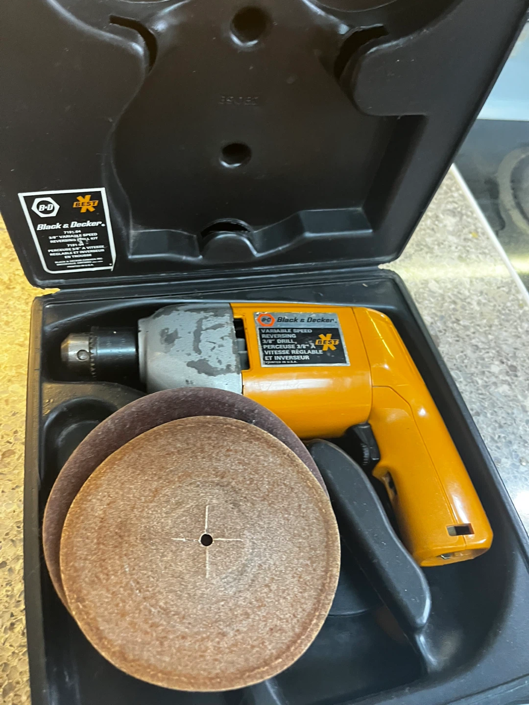 Black & Decker Variable Speed Drill Kit - photo 2
