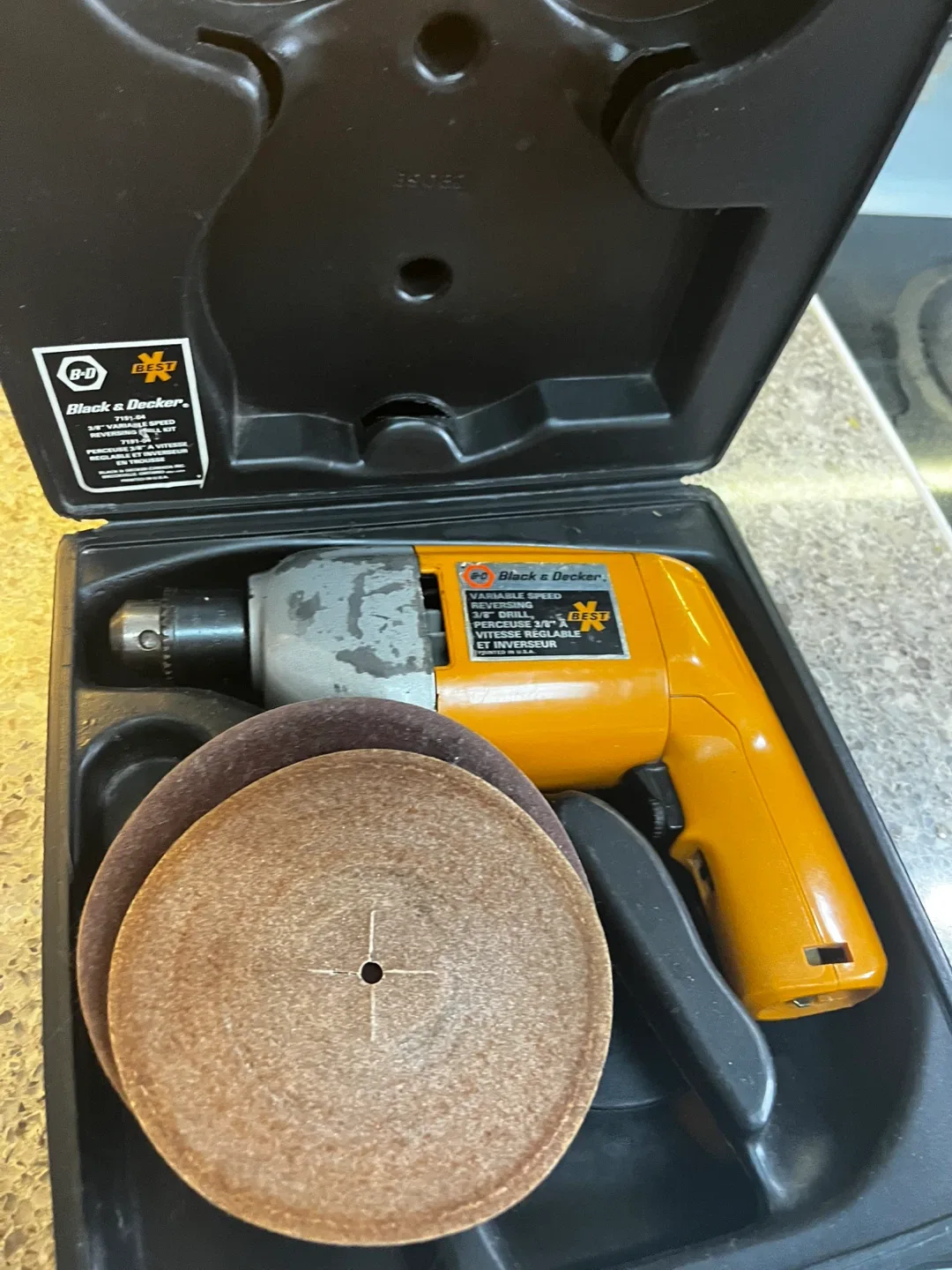 Black & Decker Variable Speed Drill Kit - photo 2