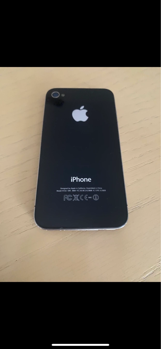 iPhone 4 Excellent Condition/ Works Great/Strong Battery - photo 4