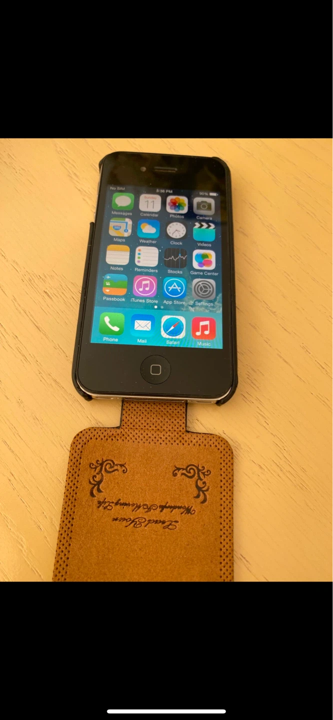 iPhone 4 Excellent Condition/ Works Great/Strong Battery - photo 5