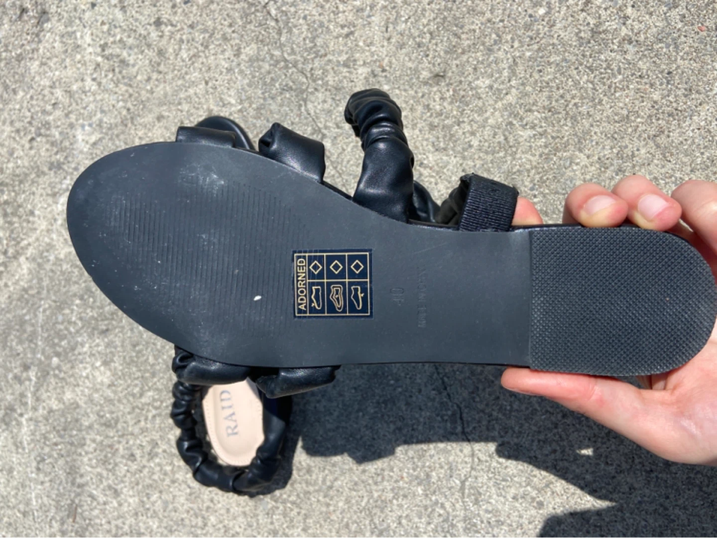 RAID Black Ruched Strap Flat Sandals Size 40 - photo 3